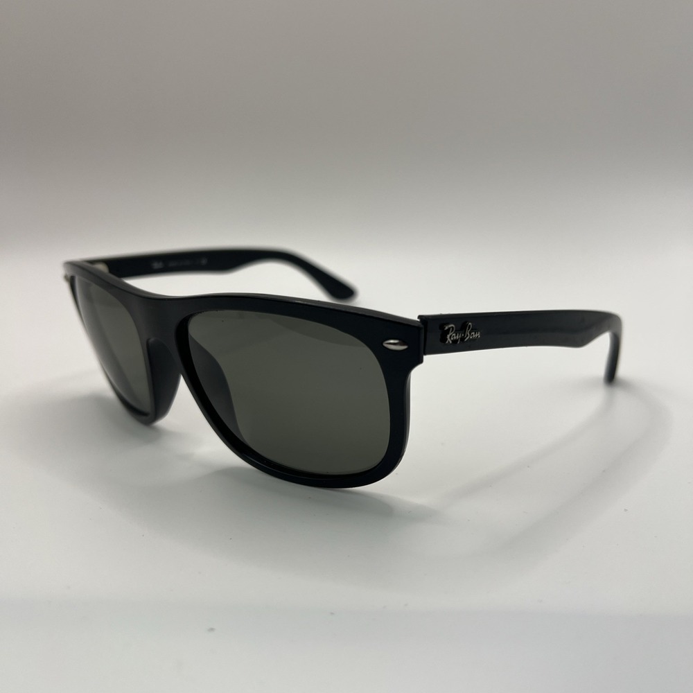 Ray-Ban ITALY RB 4226 6189/8G 56-16 3N BLACK SUNGLASSES Black Lenses Nice! Italy